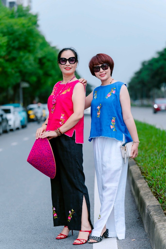 Bộ áo sát nách và quần