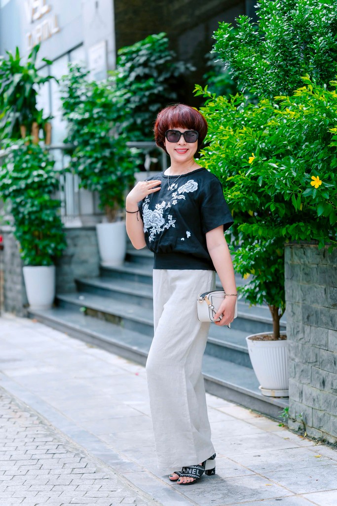 Bộ áo ngắn tay và quần